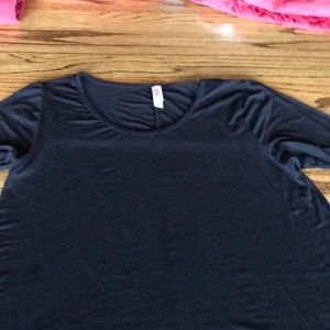 LuLaRoe M Perfect T